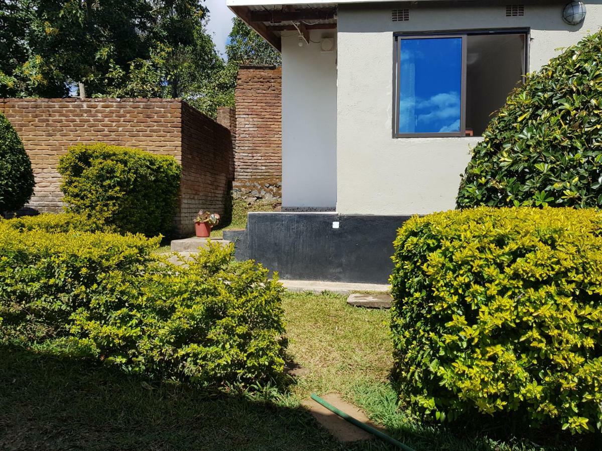 Chinyonga Guesthouse Limbe Exterior foto